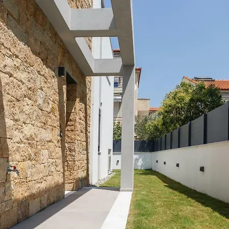 Villa Nalea B
